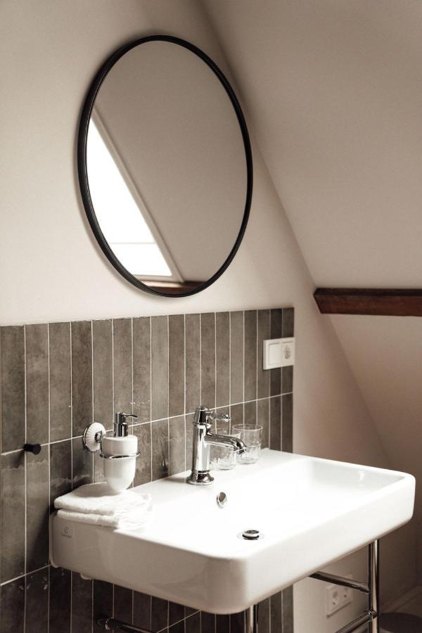 Hotel Bij Jacob Энсхеде Экстерьер фото